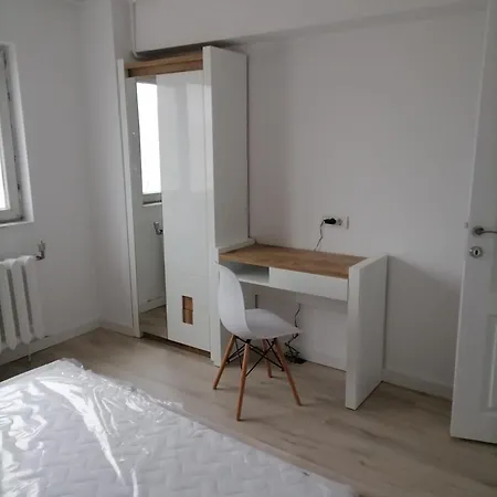 Apartment Luxury 4-rooms, 2-bathrooms, Obor Area