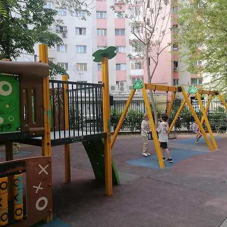 Luxury 4-rooms, 2-bathrooms, Obor Area Apartment Bucharest