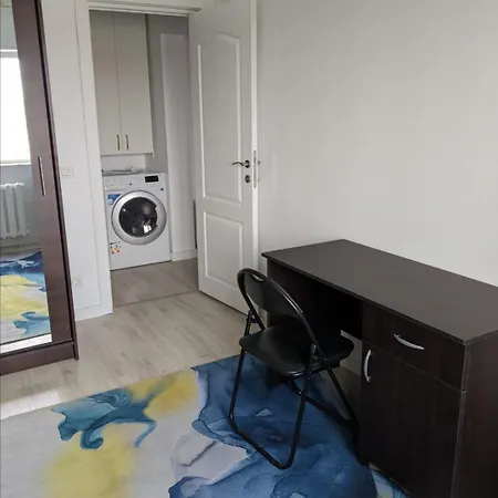 דירה Luxury 4-rooms, 2-bathrooms, Obor Area *